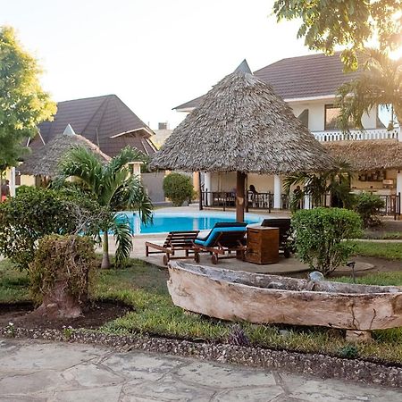 Diani-Paradise-Villas Диани-Бич Экстерьер фото