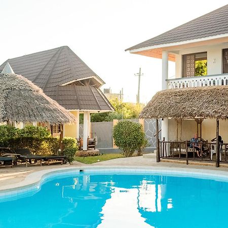 Diani-Paradise-Villas Диани-Бич Экстерьер фото